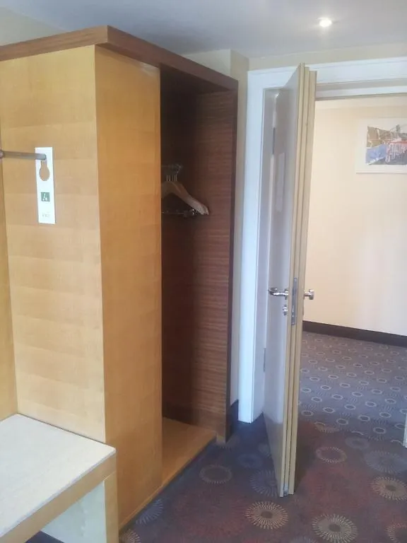 Sorat Insel-Hotel רגנסבורג מלון